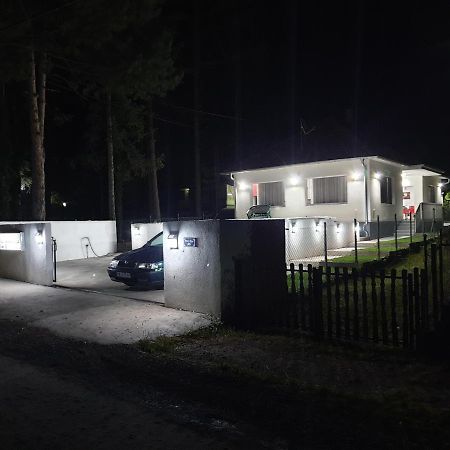 Apartmani Grza Парасин Экстерьер фото