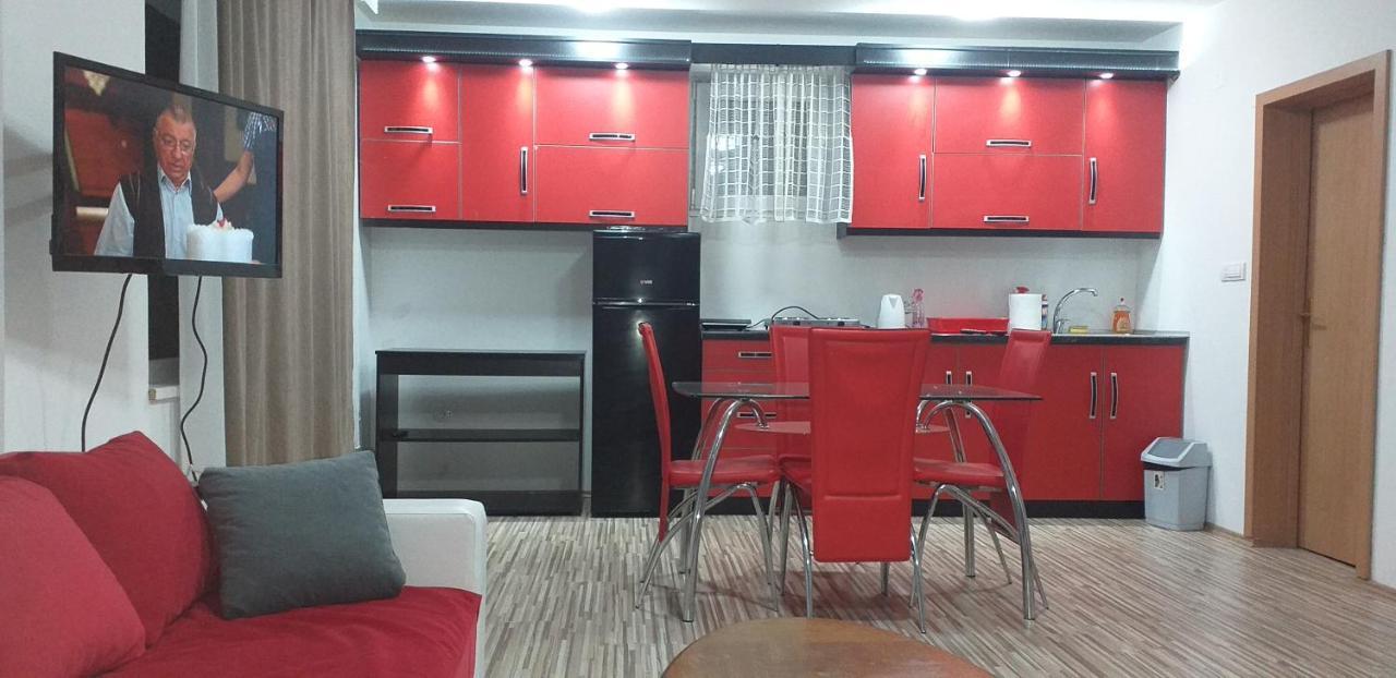 Apartmani Grza Парасин Экстерьер фото